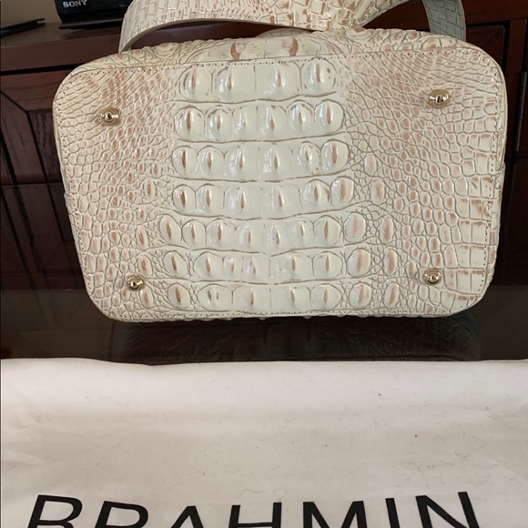 ❤️NWT BRAHMIN SERENDIPITY AMELIA SCHULZ - Picture 4 of 5